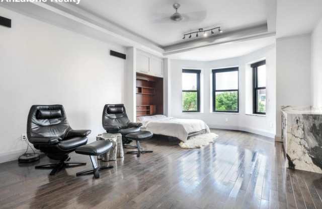 160 Commonwealth Ave. - 160 Commonwealth Avenue, Boston, MA 02116