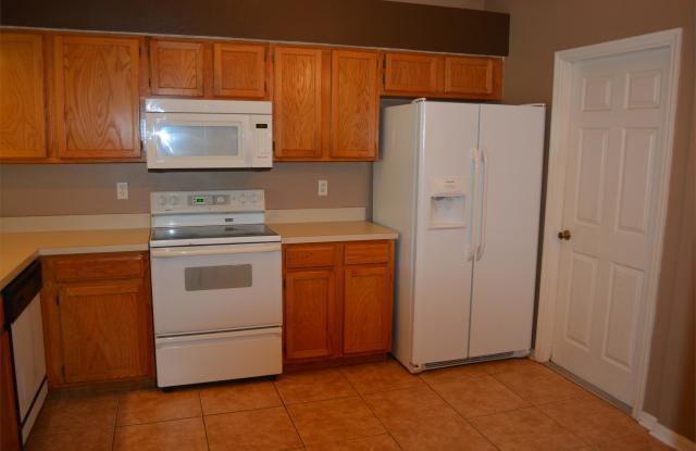 105 Meadow Glen Ct Gallery 2