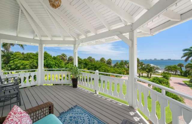 12417 S Indian River Drive Gallery 3