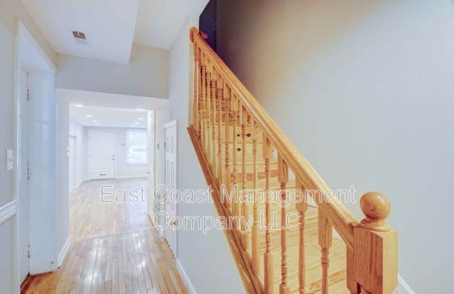 203 S Regester St photos photos