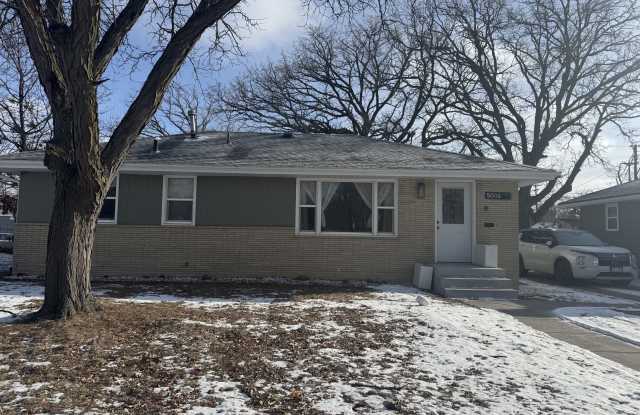 5016 North Penn Avenue - 5016 North Penn Avenue, Minneapolis, MN 55430