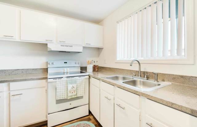 Colonial Villa Apartments photos photos Colonial Villa Apartments photos photos