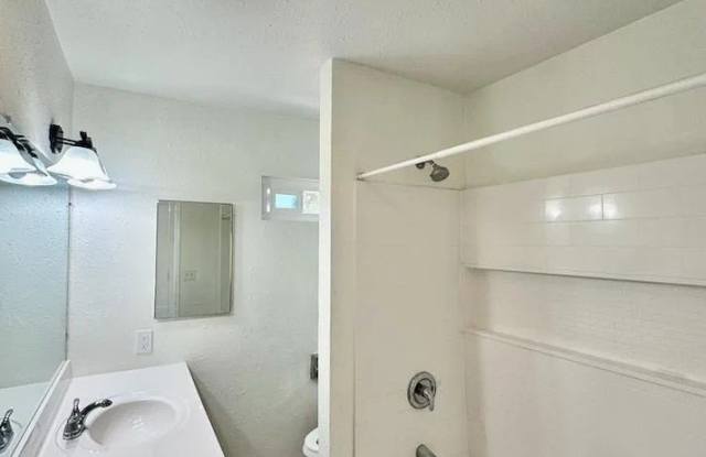 1254 Sumner Gallery 2
