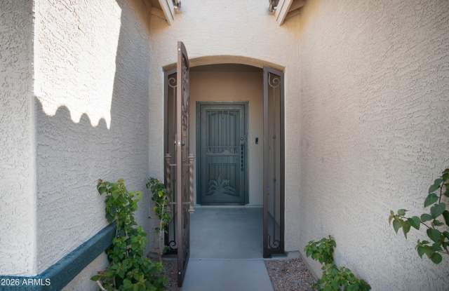 43633 W Yucca Lane Gallery 3