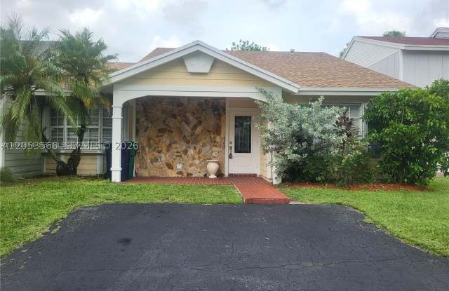 14419 SW 142nd Ct photos photos