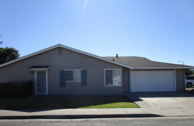 2200 Peach Tree Dr. Fairfield- Open House Details Below photos photos