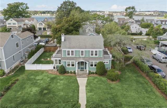206 Gregory Boulevard - 206 Gregory Boulevard, Norwalk, CT 06855