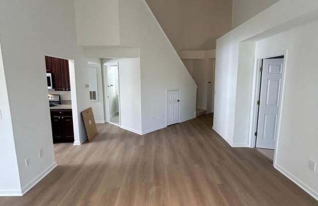 5940 FOUNDERS HILL DR #303 Gallery 2