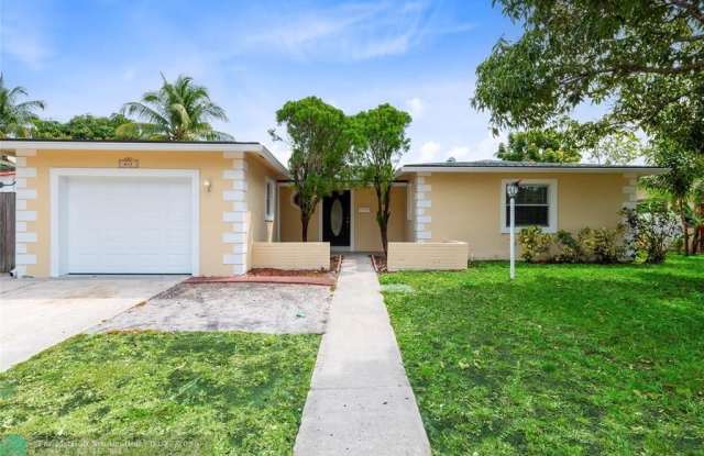 842 SW 68th Ave photos photos