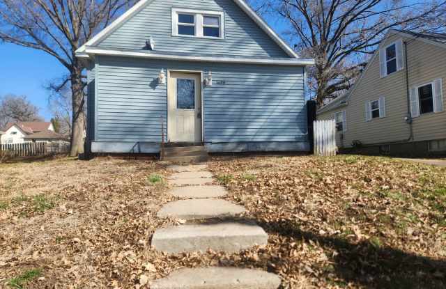 3 Bedroom Home in Oakland, IA! photos photos