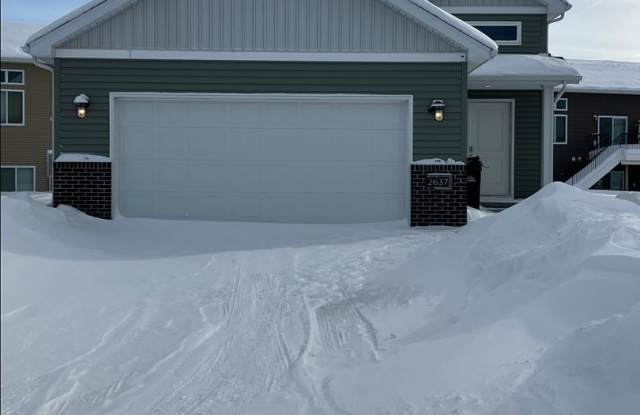2637 5th Ct W - 2637 5th Court West, West Fargo, ND 58078