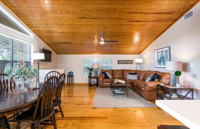 6804 River Road Gallery 2