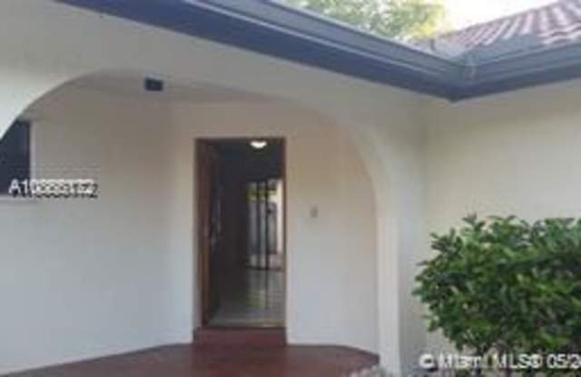13424 SW 65th Ln Gallery 4