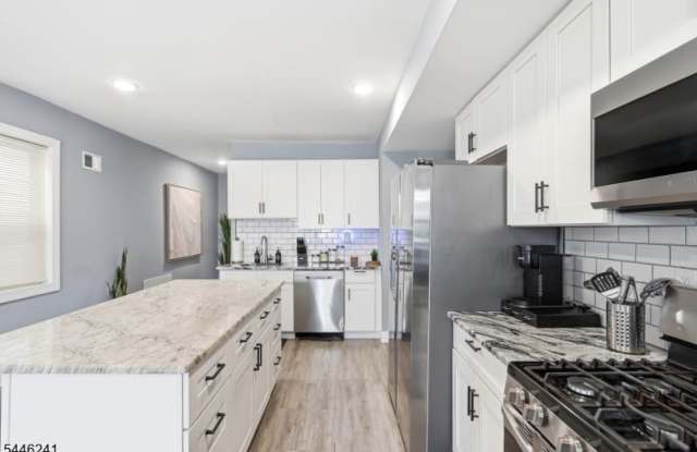 469 Henry St photos photos 469 Henry St photos photos