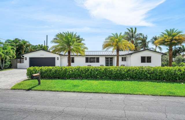 2866 SW 8th Street photos photos