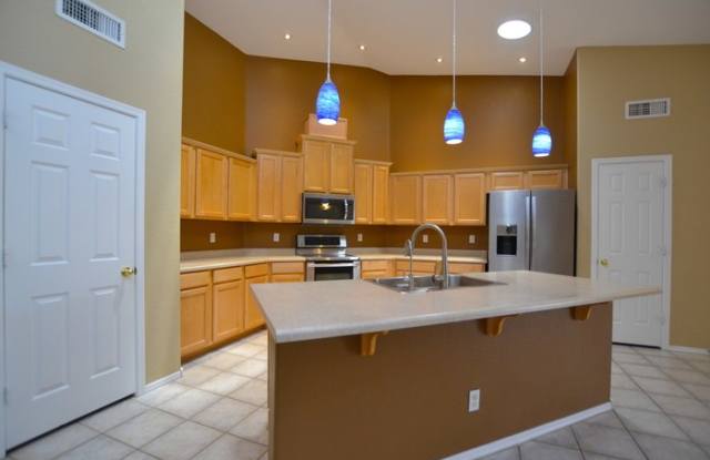 902 South Stilton Circle Gallery 3
