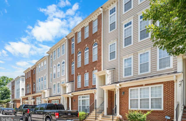 938 PINE FOREST LN #1707 Gallery 3