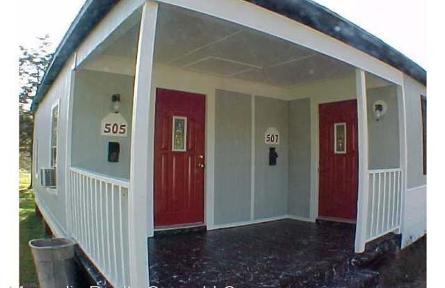 507 Curtis St Gallery 2