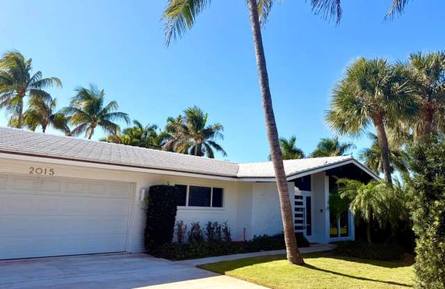 2015 Notre Dame Drive photos photos