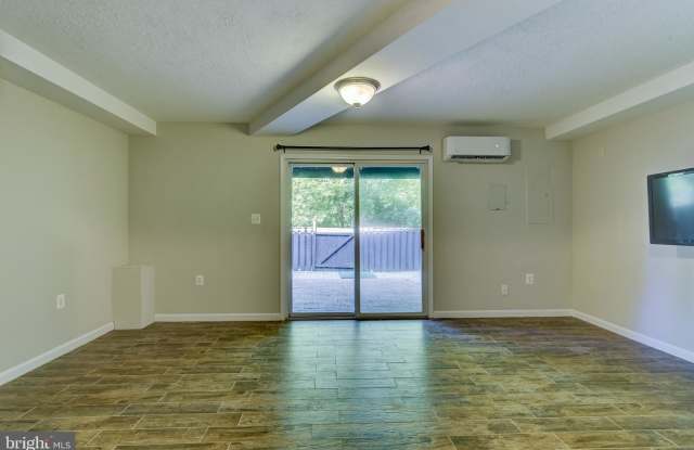 5510 PEPPERCORN DRIVE Gallery 2