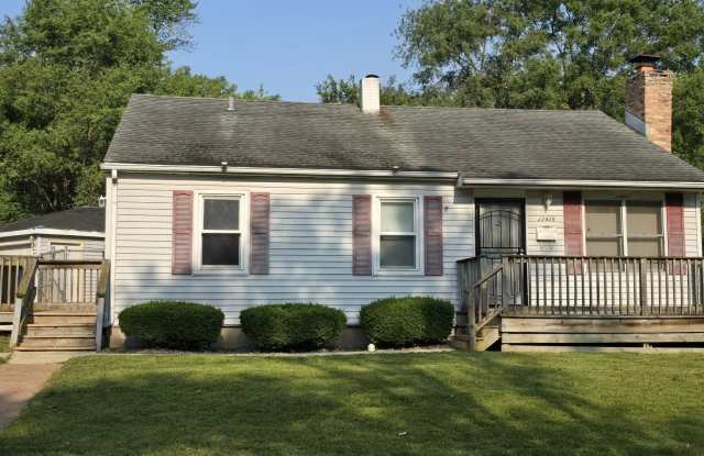 22426 CHAPPEL Avenue photos photos