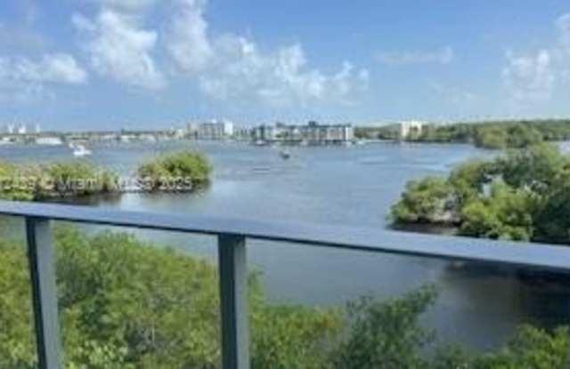 17111 Biscayne Blvd photos photos