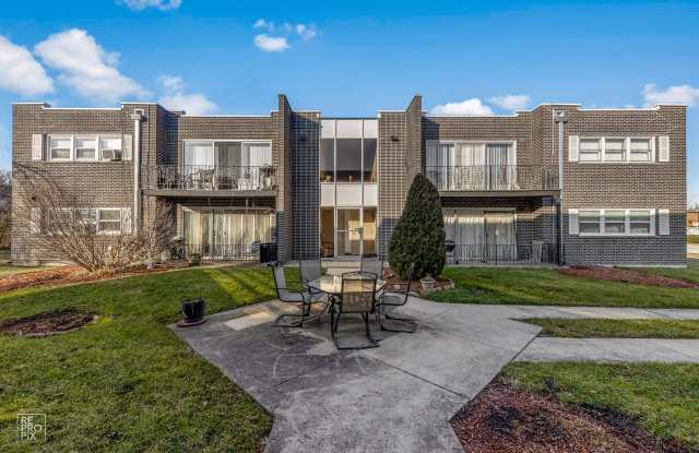18330 Cherry Creek Drive Gallery 1