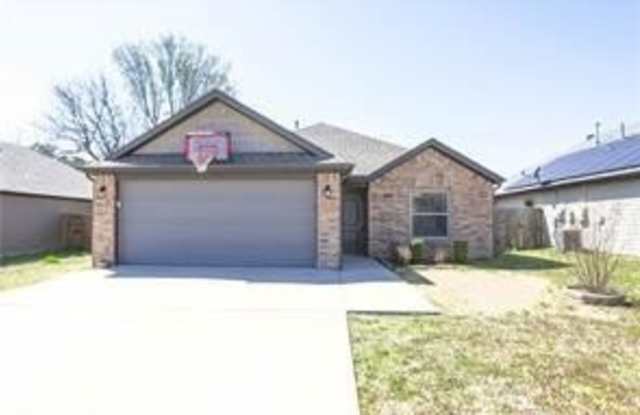 1718 K  ST photos photos