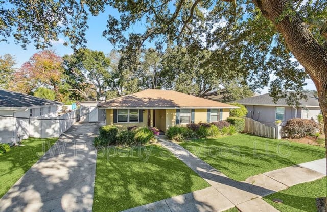 1339 Riviera Avenue - 1339 Riviera Avenue, New Orleans, LA 70122 1339 Riviera Avenue - 1339 Riviera Avenue, New Orleans, LA 70122