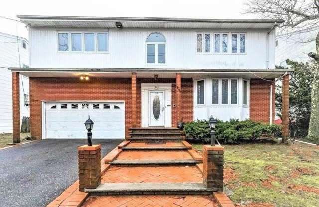 723 Hungry Harbor Road photos photos