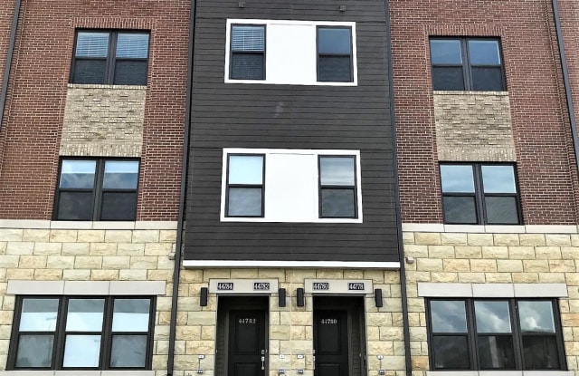 44778 TIVERTON SQUARE - 44778 Tiverton Sq, Ashburn, VA 20147