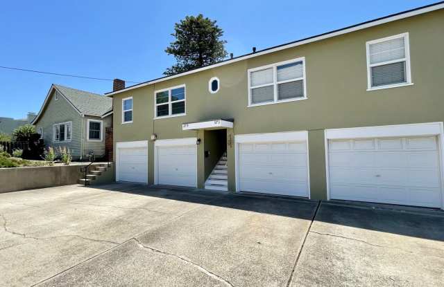 1 Bedroom Downtown SLO with Garage Gallery 1