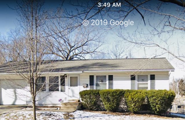 5100 Palmer Ave - 5100 Palmer Dr, Kansas City, MO 64129