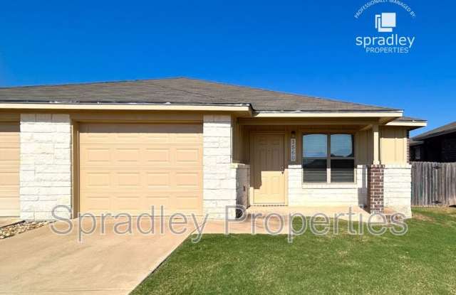 1560 Chance Ct photos photos