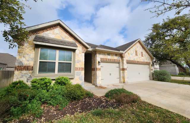 5/3/3  in Settlement at Gruene! Little over 1 Mile to Gruene & the Guadalupe River!! Fridge Included, Fireplace, NBISD Gallery 1