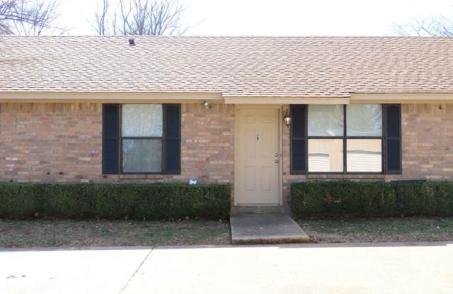 Whitehouse ISD- 2 Bedroom 1 Bath Triplex photos photos