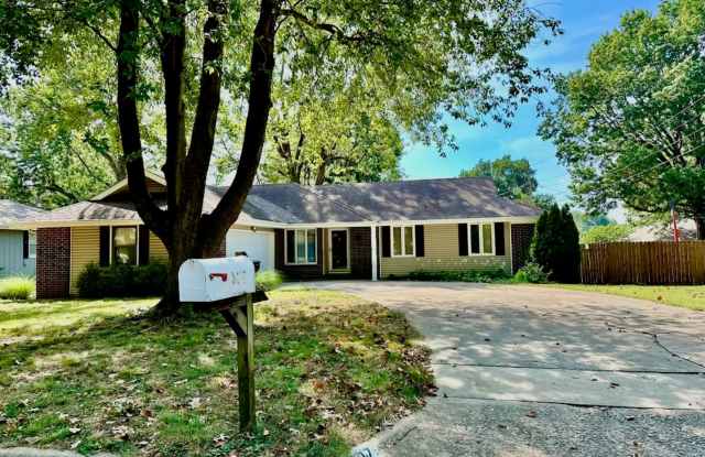 Beatiful 3-Bedroom Home Near Walnut Lawn & National! photos photos