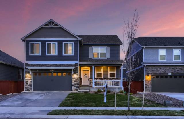 Beautiful 5 Bed Home in Raindance photos photos