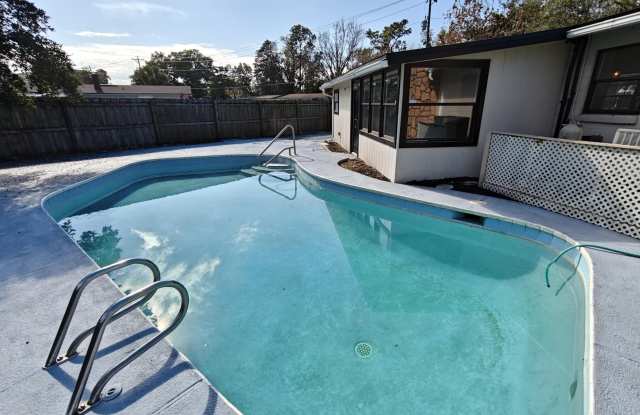 588 MADEIRA Drive - 588 Madeira Drive, Bellair-Meadowbrook Terrace, FL 32073