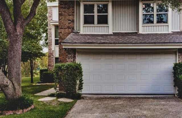 2924 Woodcroft Circle - 2924 Woodcroft Circle, Carrollton, TX 75006