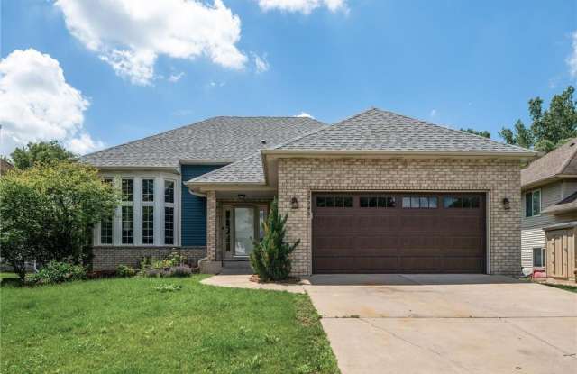 17245 33rd Avenue N photos photos