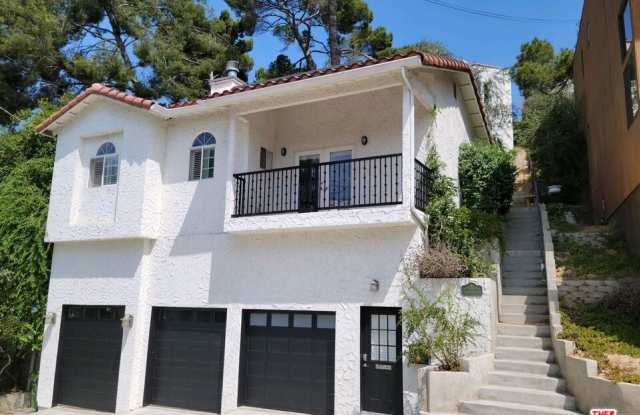 3027 Windsor Ave - 3027 Windsor Avenue, Los Angeles, CA 90039