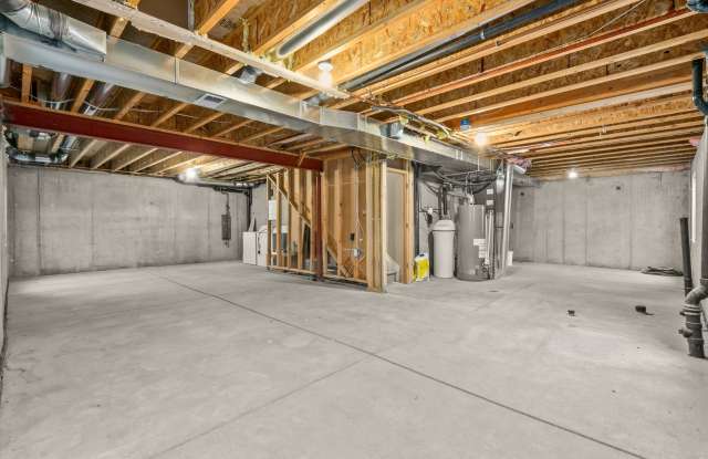 Gorgeous Home With Two Car Garage and Access to Community Pool! photos photos