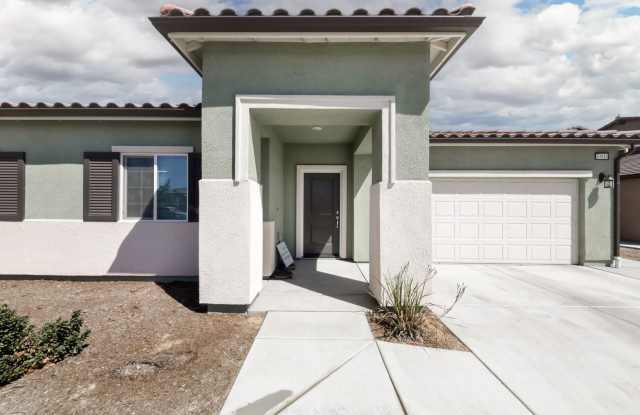 Just Like New! Fully Upgraded 4 bed / 2 bath Model Home. photos photos