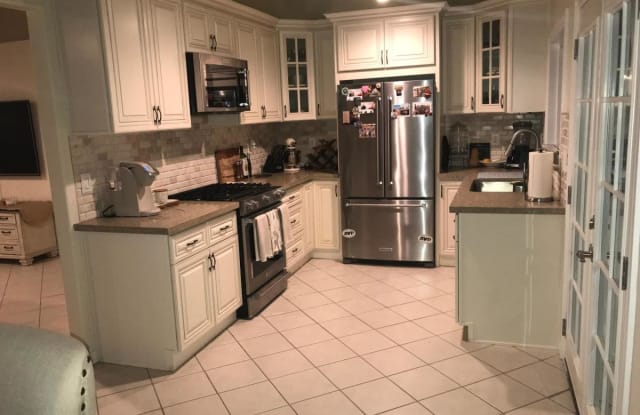 2472 Lovejoy Street - 2472 Lovejoy Street, Pomona, CA 91767