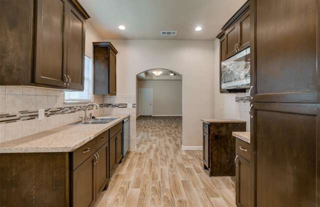 13650 Garden Grove Drive Gallery 4