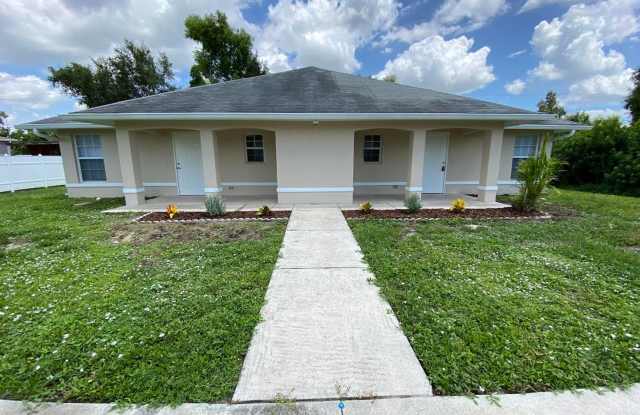 2 Bed 2 Bath Duplex in San Carlos Park photos photos