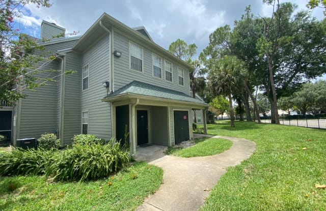 6100 Westgate Drive Unit #103 Gallery 2