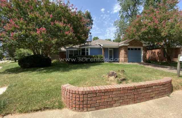 1301 Pecan Square - 1301 Pecan Square, Bossier City, LA 71112