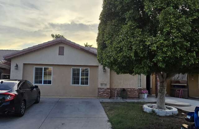 2219 Camino Drive - 2219 Camino Drive, Calexico, CA 92231